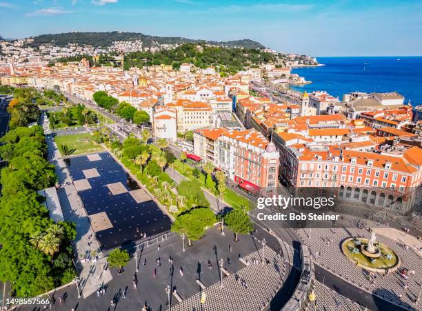 miroir d'eau and place massena, nice, france. - alpes maritimes stock pictures, royalty-free photos & images