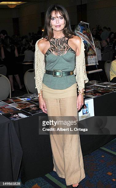 Actress Tracy Scoggins participates in The Hollywood Show held at Burbank Airport Marriott Hotel & Convention Center on August 5, 2012 in Burbank,...