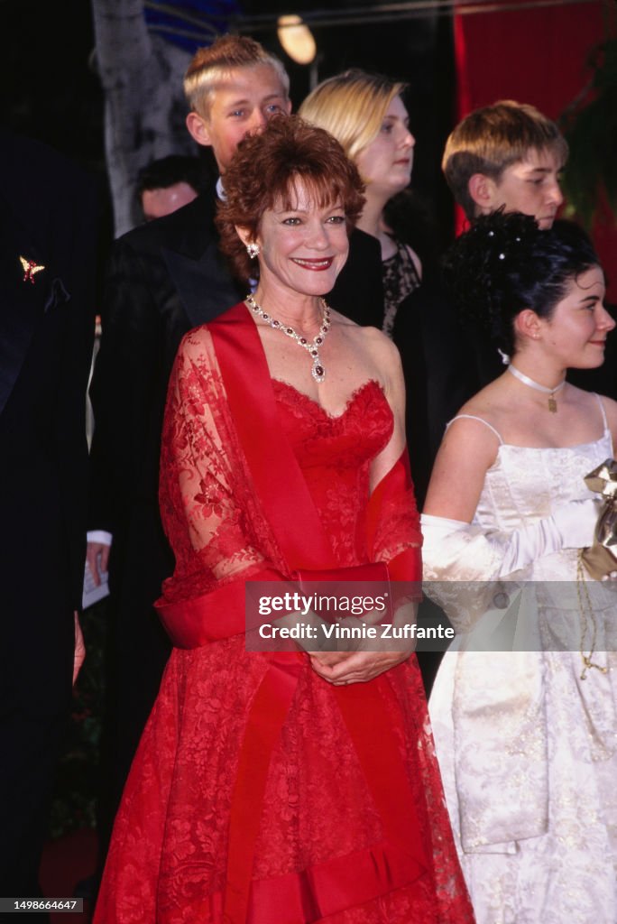 Julie Rutherford Cobb Julie Cobb with her family at the 68th Annual Academy Awards held at ...