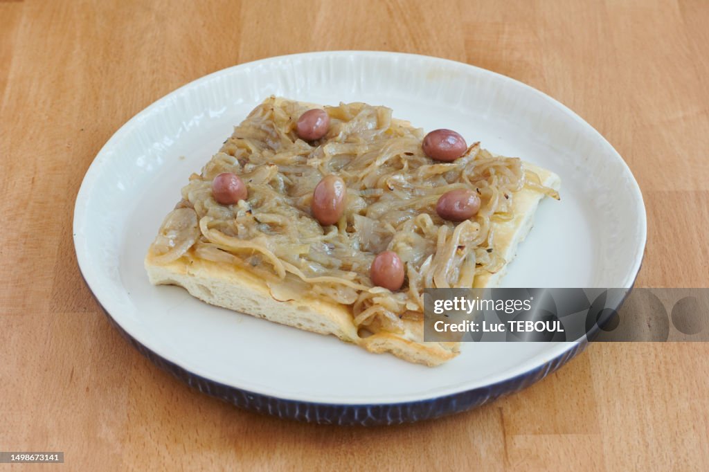 Pissaladière tart with onions