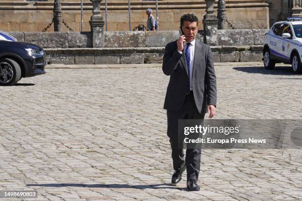 The delegate of the Xunta in Pontevedra and future councilor of Rodeiro , Luis Lopez, on his way out of the inauguration ceremony of the heads of the...