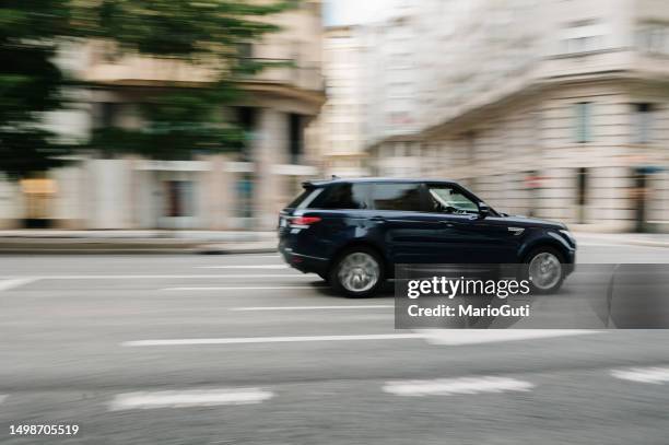 range rover sport - range-rover stockfoto's en -beelden