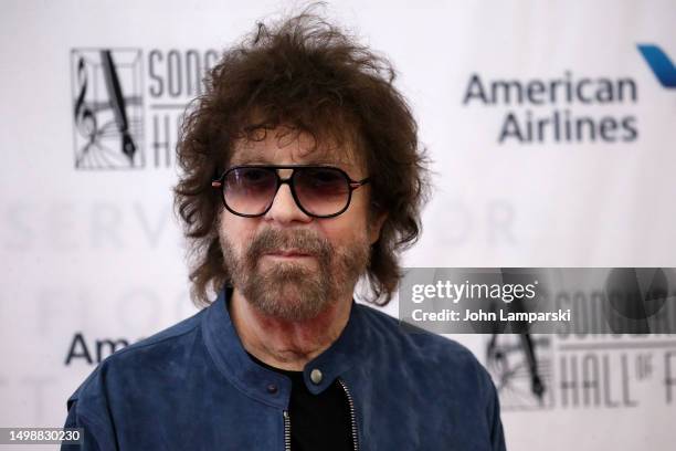 Jeff Lynne Photos Photos and Premium High Res Pictures - Getty Images
