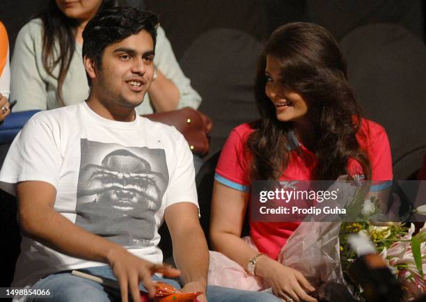 Akash Ambani and Aishwarya Rai Bachchan attend the pro kabaddi match played between U Mumba and Pink Panthares on July 26, 2014 in Mumbai, India