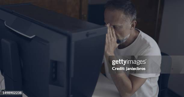 129 Praying Hands Computer Stock Photos, High-Res Pictures, and Images ...