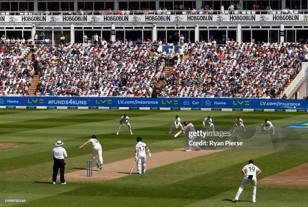 England v Australia - LV= Insurance Ashes 1st Test Match: Day 1