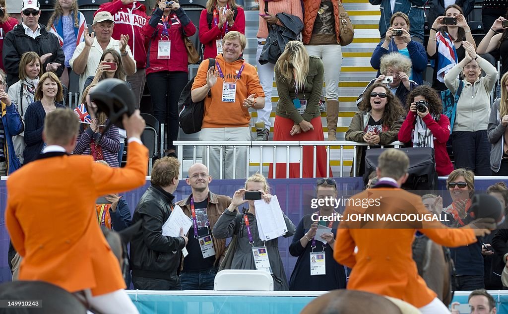 Members of the Netherlands' show jumping