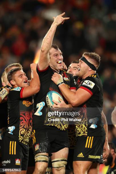 Brodie Retallick of the Chiefs celebrates his try during the Super Rugby Pacific Semi Final match between Chiefs and Brumbies at FMG Stadium Waikato,...