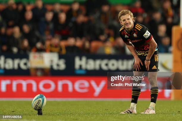 Damian McKenzie of the Chiefs kicks a penalty during the Super Rugby Pacific Semi Final match between Chiefs and Brumbies at FMG Stadium Waikato, on...