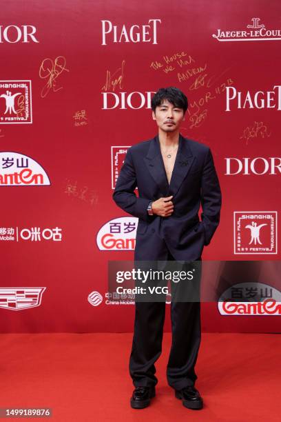 Actor Max Zhang attends the closing ceremony red carpet during the 25th Shanghai International Film Festival at Shanghai Grand Theatre on June 17,...