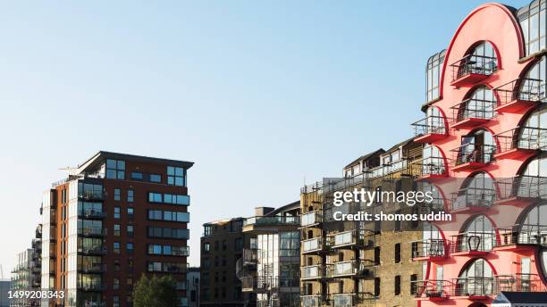 living in london shad thames - shad stock pictures, royalty-free photos & images