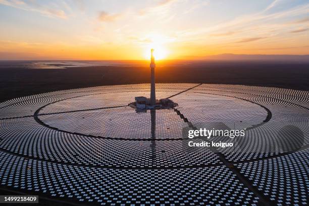 Energía Termosolar De Concentración Fotografías e imágenes de stock