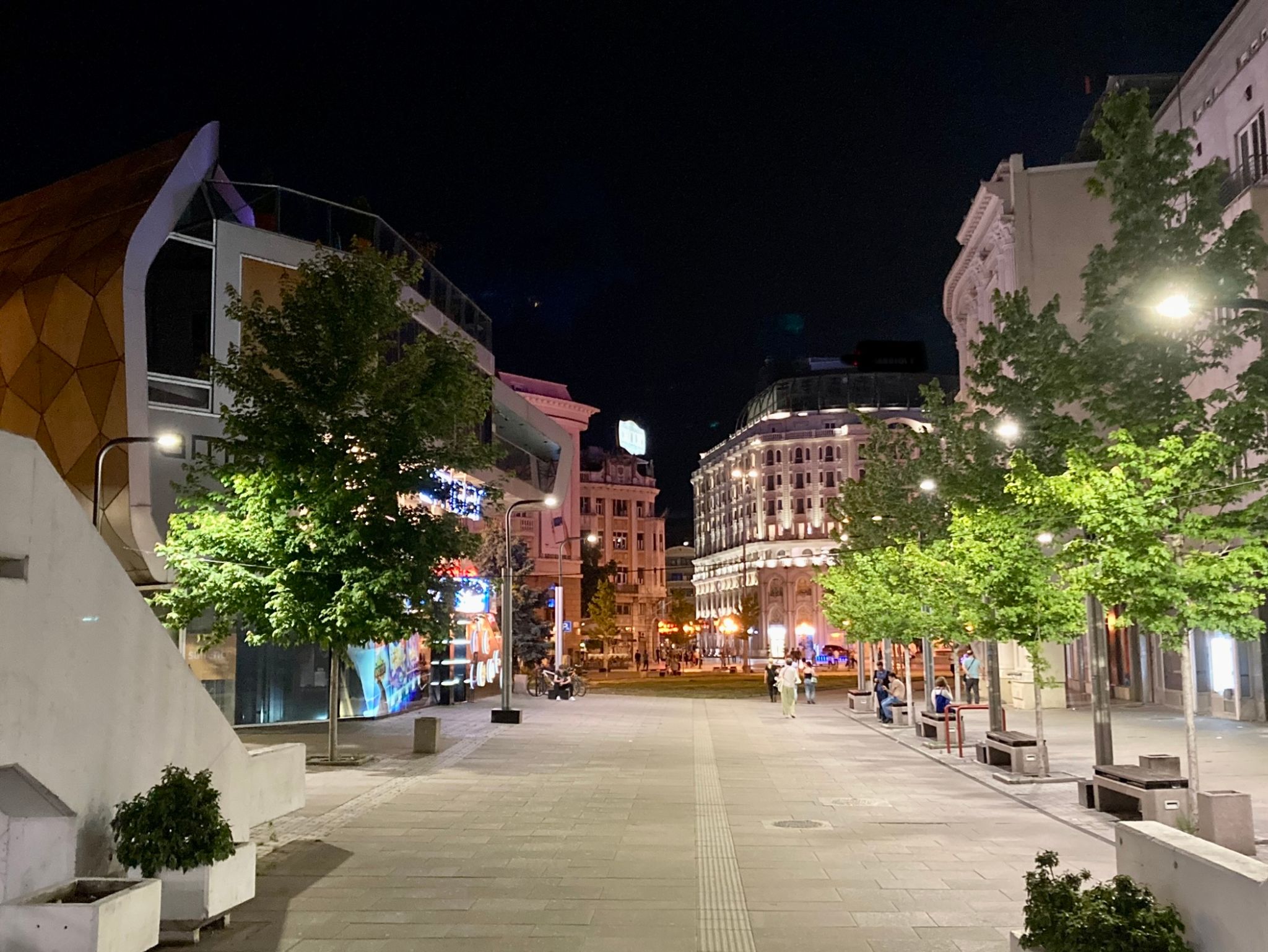 shopping street Skopje