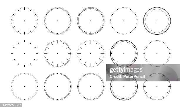illustrazioni stock, clip art, cartoni animati e icone di tendenza di quadranti orologio. quadrante dell'orologio. quadrante meccanico vuoto senza frecce e numeri. set vettoriale - lancetta dei secondi