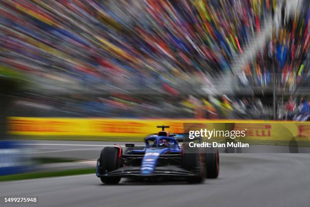 Alexander Albon of Thailand driving the Williams FW45 Mercedes on track during qualifying ahead of the F1 Grand Prix of Canada at Circuit Gilles...