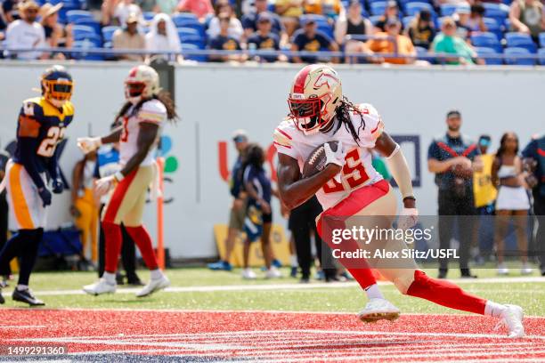 Deon Cain of the Birmingham Stallions catches a touchdown during the second quarter at Simmons Bank Liberty Stadium on June 17, 2023 in Memphis,...