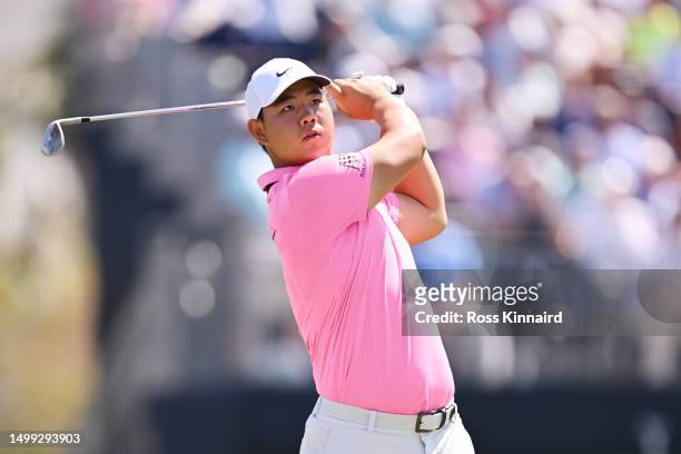 Tom Kim of South Korea plays his shot from the 15th tee during the third round of the 123rd U.S. Open Championship at The Los Angeles Country Club on...