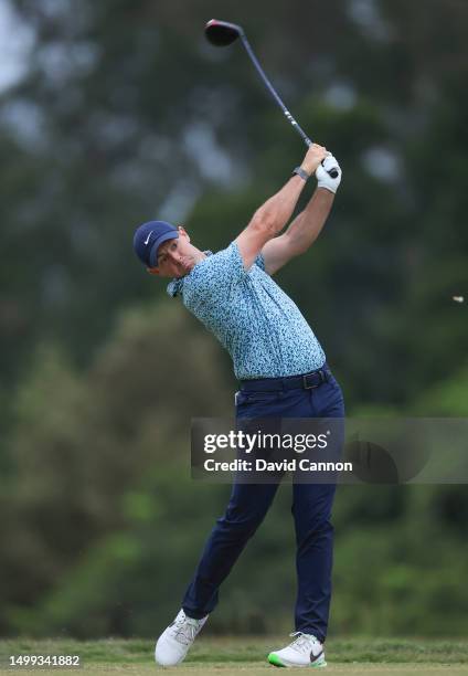 Rory McIlroy of Northern Ireland plays his tee shot on the 18th hole during the third round of the 123rd U.S. Open Championship at The Los Angeles...