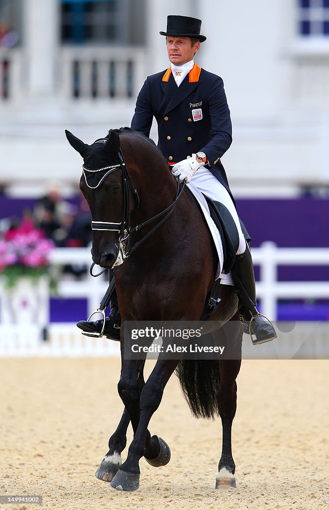 Olympics Day 11 - Equestrian