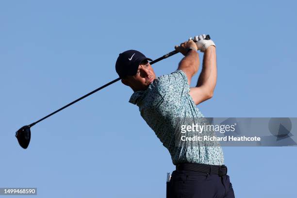 Rory McIlroy of Northern Ireland plays his shot from the 13th tee during the third round of the 123rd U.S. Open Championship at The Los Angeles...