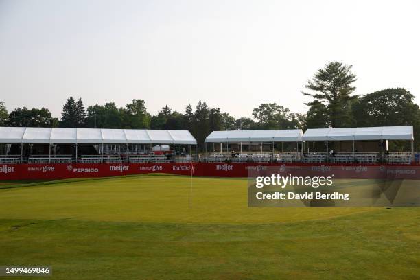 General view of the 18th green during the final round of the Meijer LPGA Classic for Simply Give at Blythefield Country Club on June 18, 2023 in...