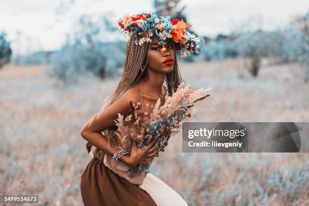 1.663 Bilder und Stockfotos zu Blumenkranz Haare