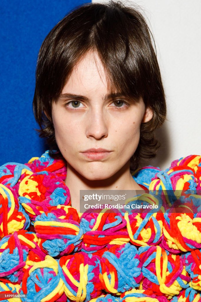 A model poses backstage at the Jw Anderson Spring/Summer 2024 fashion  News Photo - Getty Images