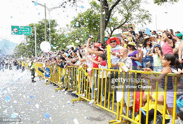 Atmosphere during the traditional 55th Desfile de Silleteros during the Feria De Flores 2012 at Guayaquil Bridge on August 7, 2012 in Medellin,...