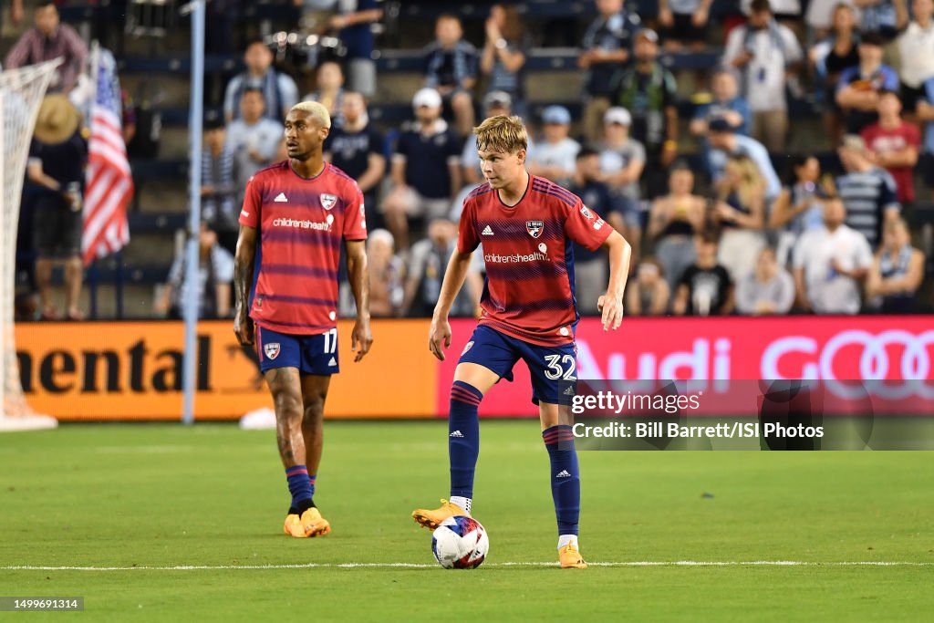 Nollan Rojas Nolan Norris of FC Dallas with the ball during a game between FC ...