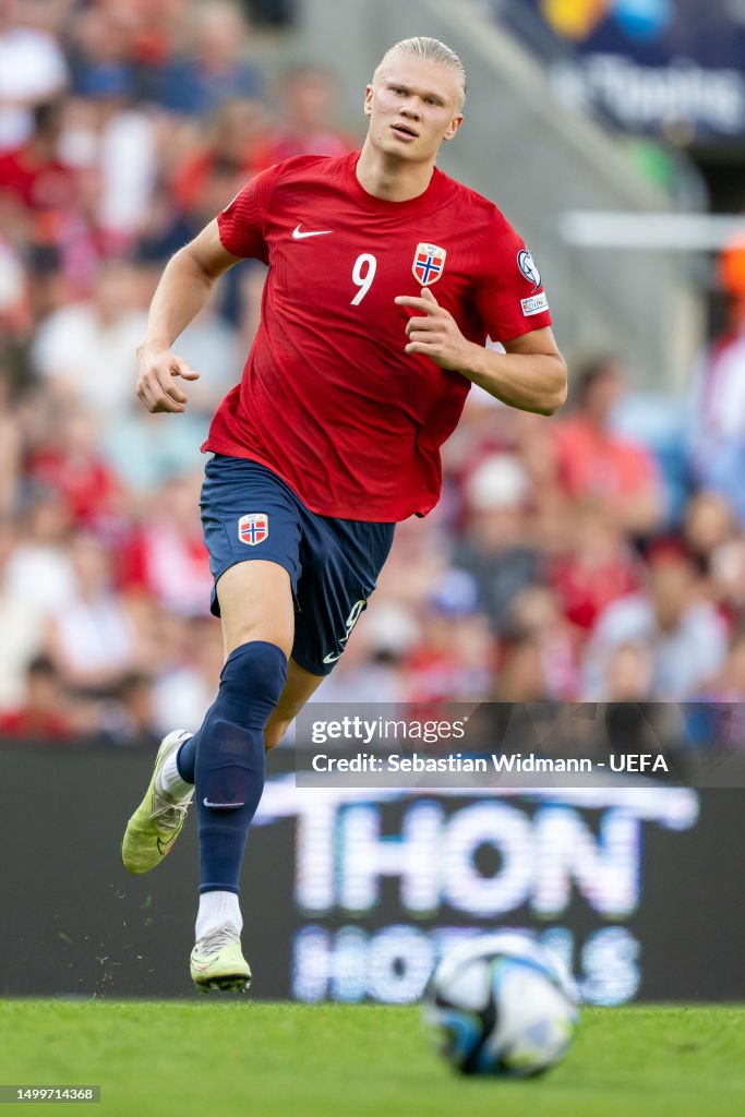 Sjson Erling Haaland of Norway looks on during the UEFA EURO 2024... News ...