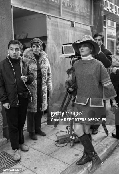 Jean-Louis Trintignant et Anna Katerina Larsson sur le tournage du film 'Mon amour, mon amour...' réalisé par Nadine Trintignant à Nice en novembre...