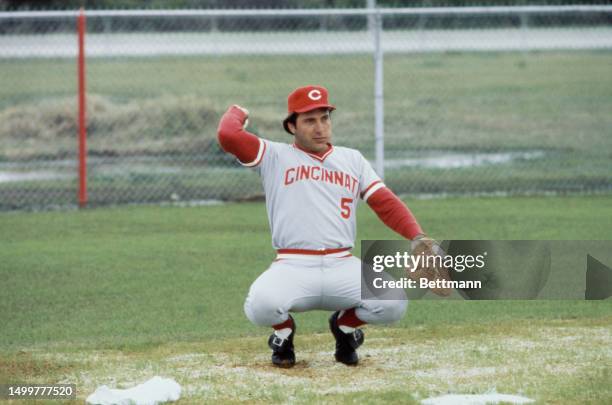 The Cincinnati Reds' John Lee Bench in action during a game against the New York Yankees in New York, October 22nd 1976.