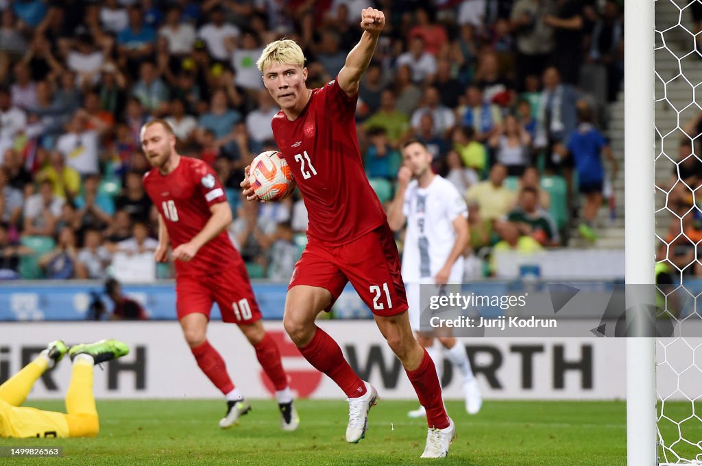 Slovenia v Denmark: Group D - UEFA EURO 2024 Qualifying Round