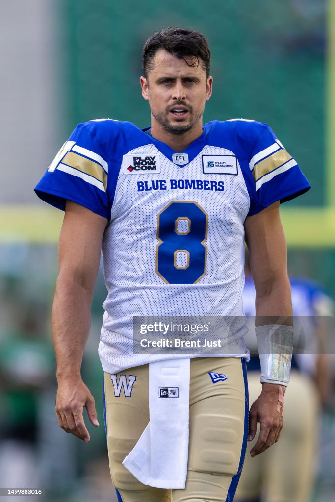 Winnipeg Blue Bombers v Saskatchewan Roughriders