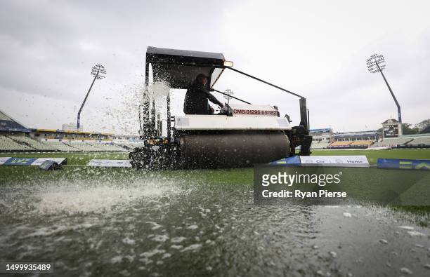 The super-sopper empties its tank as rain falls before the scheduled start of play during Day Five of the LV= Insurance Ashes 1st Test match between...