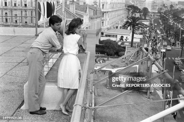 Jean Sorel et sa femme Anna Maria Ferrero lors du Festival de Cannes en mai 1963, France