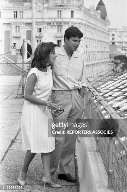 Jean Sorel et sa femme Anna Maria Ferrero lors du Festival de Cannes en mai 1963, France