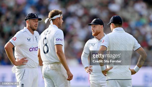 Ben Stokes of England speaks to bowlers Stuart Broad, James Anderson and Ollie Robinson in the field during Day Five of the LV= Insurance Ashes 1st...