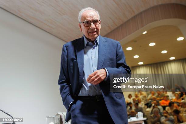 Former Vice President of the Government Alfonso Guerra during the presentation of the book 'Aquel PSOE. Sueños de una generacion', at the Auditorium...