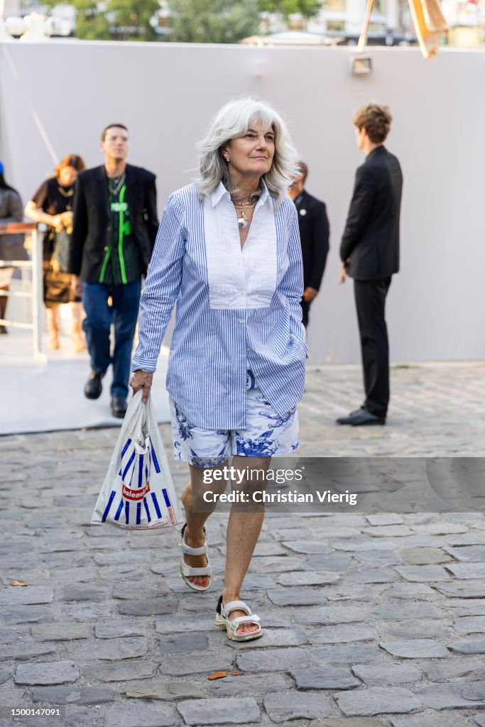 Street Style - Paris Fashion Week - Menswear Spring/Summer 2024 : Day One