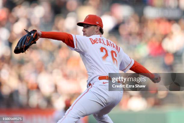 Anthony DeSclafani of the San Francisco Giants pitches against the San Diego Padres in the first inning at Oracle Park on June 20, 2023 in San...