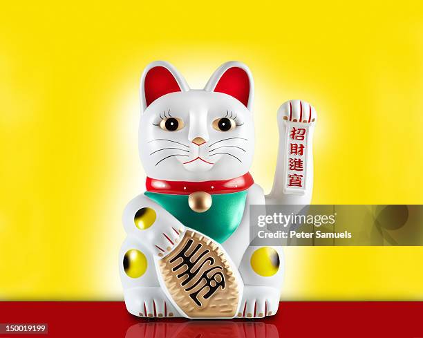 lucky cat or maneki-neko - maneki neko 個照片及圖片檔
