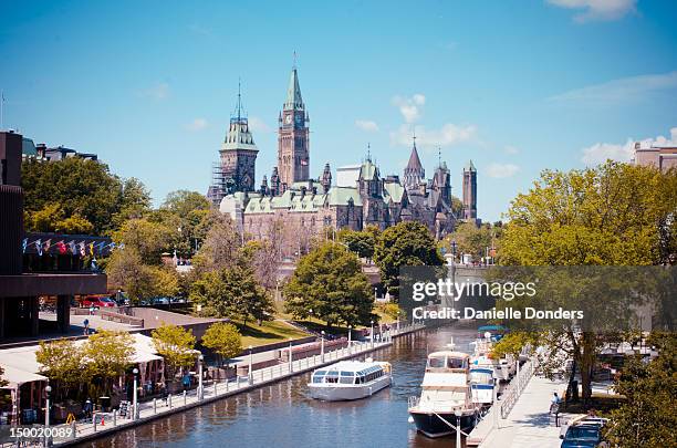 parliamentary post card - ottawa people stock pictures, royalty-free photos & images