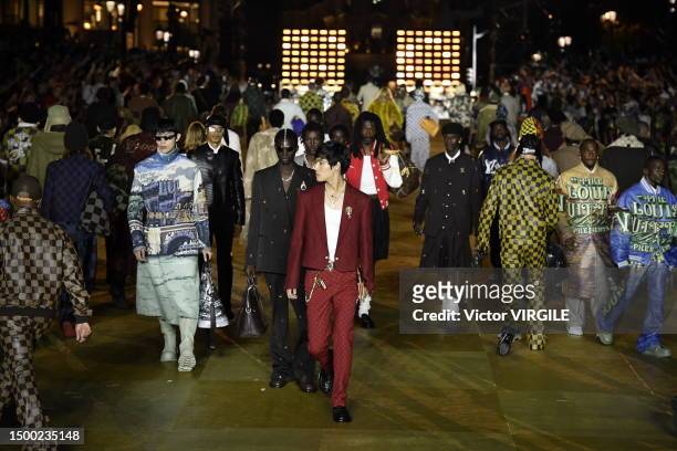Model walks the runway during the Louis Vuitton Ready to Wear Spring/Summer 2024 fashion show as part of the Paris Men Fashion Week on June 20, 2023...
