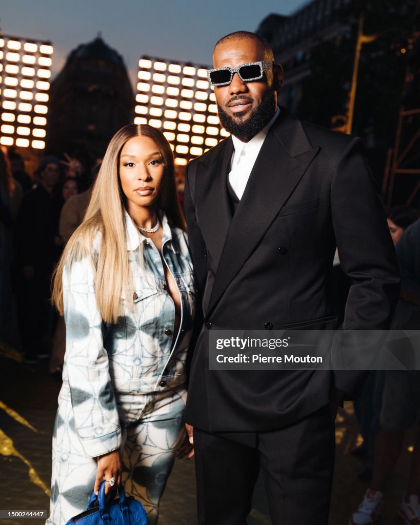 Louis Vuitton : Front Row - Paris Fashion Week - Menswear Spring/Summer 2024