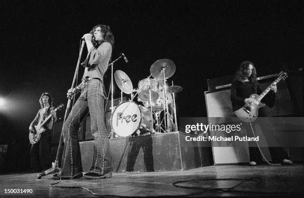 English rock group Free performing at the Royal Albert Hall, London, 11th February 1972. Left to right: Andy Fraser, Paul Rodgers and Paul Kossoff .