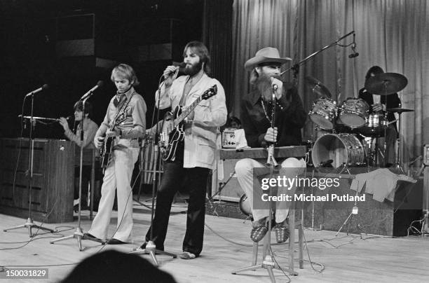 American pop group The Beach Boys, performing at the Sheffield Fiesta, Yorkshire, 3rd December 1970. Left to right: Bruce Johnston, Al Jardine, Carl...
