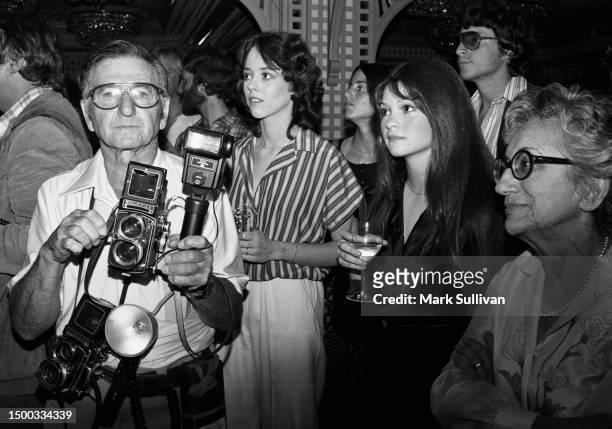 Actors Mackenzie Phillips and Valerie Bertinelli attend a party for TV show One Day at a Time at the Bistro Restaurant in Beverly Hills, CA 1977.
