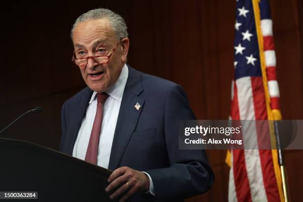 Shumer Congressman 9,008 Us Senators Chuck Schumer Stock Photos, High-Res Pictures, and ...