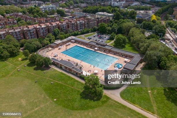 aerial view of parliament hill lido. - hampstead london stock pictures, royalty-free photos & images